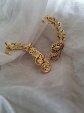 Load image into Gallery viewer, Jadau "Mrinal" Earcuffs (Blue-white & all white)