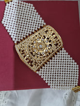 Load image into Gallery viewer, Jadau "Shvet" Handcuff