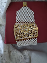 Load image into Gallery viewer, Jadau "Shvet" Handcuff