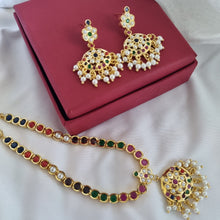 Load image into Gallery viewer, Jadau "Gul" Necklace Set
