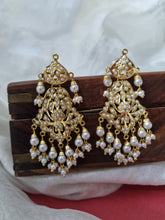 Load image into Gallery viewer, Jadau "Kafoori" Necklace Set