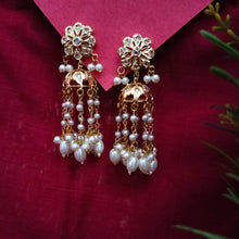 Load image into Gallery viewer, Hyderabadi Jadau "Ujwala" Necklace Set