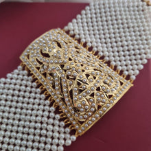 Load image into Gallery viewer, Jadau "Veda" Handcuff