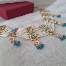 Load image into Gallery viewer, Jadau "Apsara" Necklace Set
