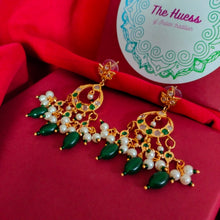 Load image into Gallery viewer, Hyderabadi Jadau "Mehr" Necklace set