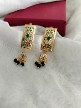 Load image into Gallery viewer, Jadau "Apsara" Necklace Set