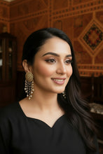 Load image into Gallery viewer, Jadau "Deeya" Earrings