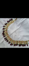 Load image into Gallery viewer, Jadau "Phulwa" Necklace Set