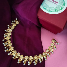 Load image into Gallery viewer, Jadau "Kaanti" Necklace-white (Only Necklace)