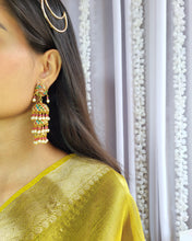 Load image into Gallery viewer, Jadau "Leela" Earrings
