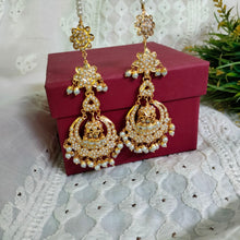 Load image into Gallery viewer, Jadau &quot;Falguni&quot; Earrings
