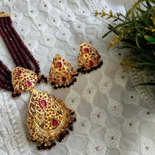 Load image into Gallery viewer, Jadau &quot;Lalima&quot; Necklace Set
