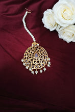 Load image into Gallery viewer, Jadau "Ujwala" mangtika
