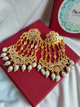 Load image into Gallery viewer, Jadau "Jhumar" Earrings
