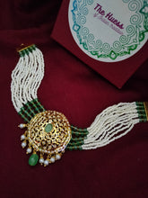 Load image into Gallery viewer, Jadau "Amaltas" Necklace Set
