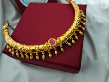 Load image into Gallery viewer, Gold Plated Handwork "Hasli"
