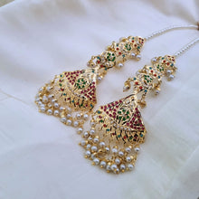 Load image into Gallery viewer, Jadau "Kalindi" Earrings
