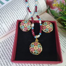 Load image into Gallery viewer, Jadau &quot;Geet&quot; pendant set (with mala)
