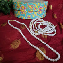 Load image into Gallery viewer, Pearl necklace (Mala)
