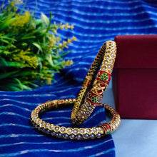 Load image into Gallery viewer, Jadau &quot;Moti&quot; Bangles
